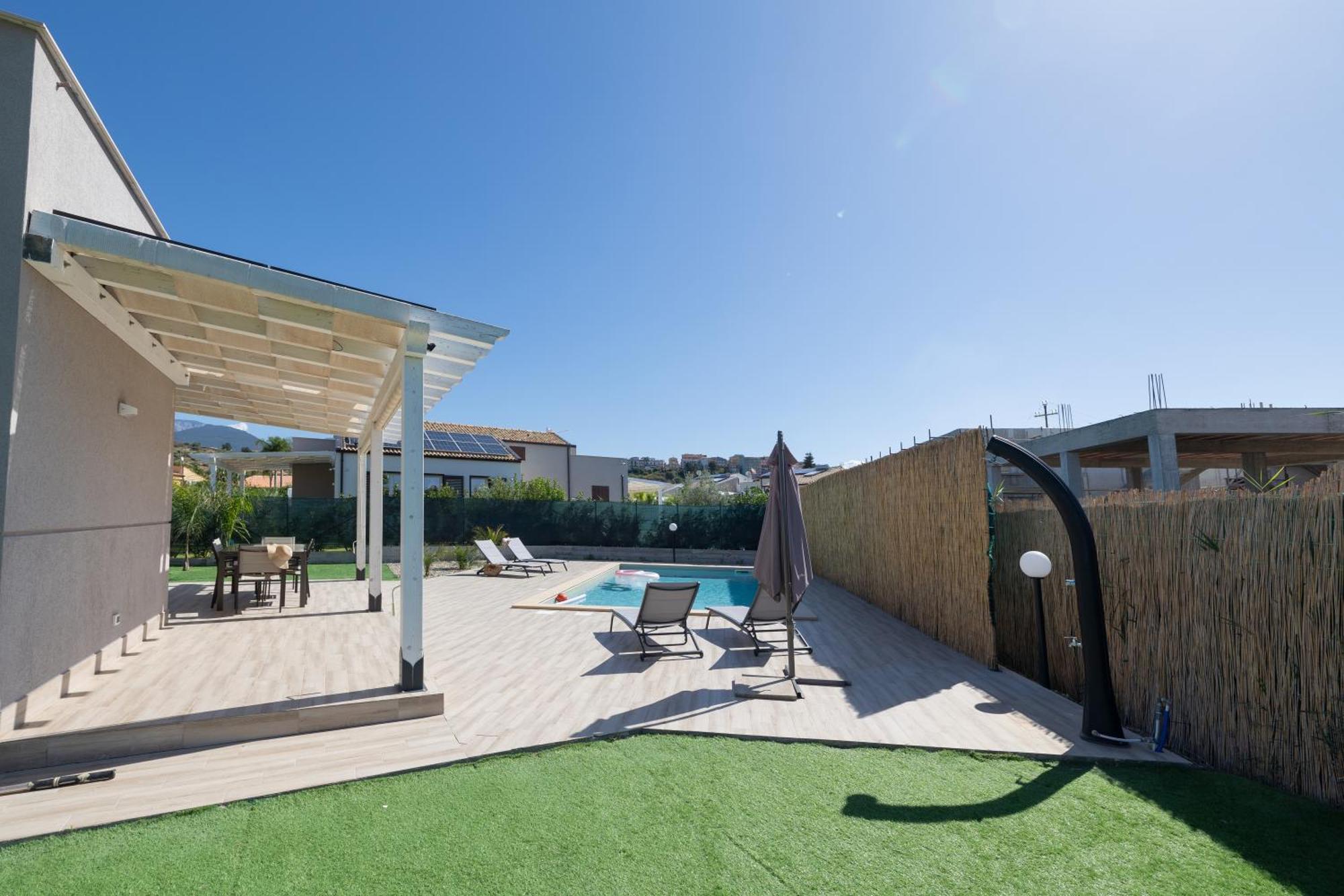 Villa Giada Кампофеличе-ди-Роччелла Экстерьер фото